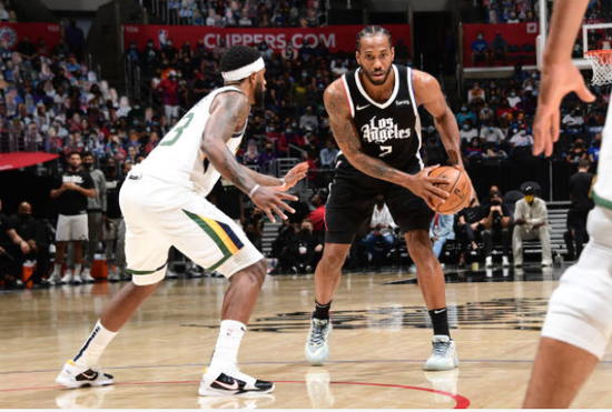  康利三分精准打击，爵士轻取活塞送给对手十连败苦果